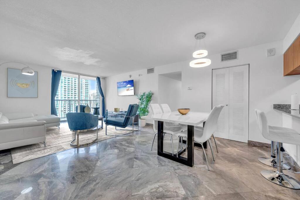 Iconic High Floor 3 Bedrooms In The Heart Of Miami Exterior foto
