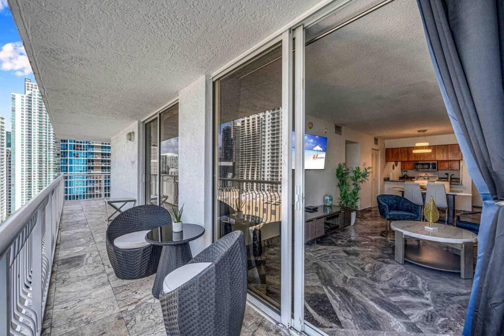 Iconic High Floor 3 Bedrooms In The Heart Of Miami Exterior foto