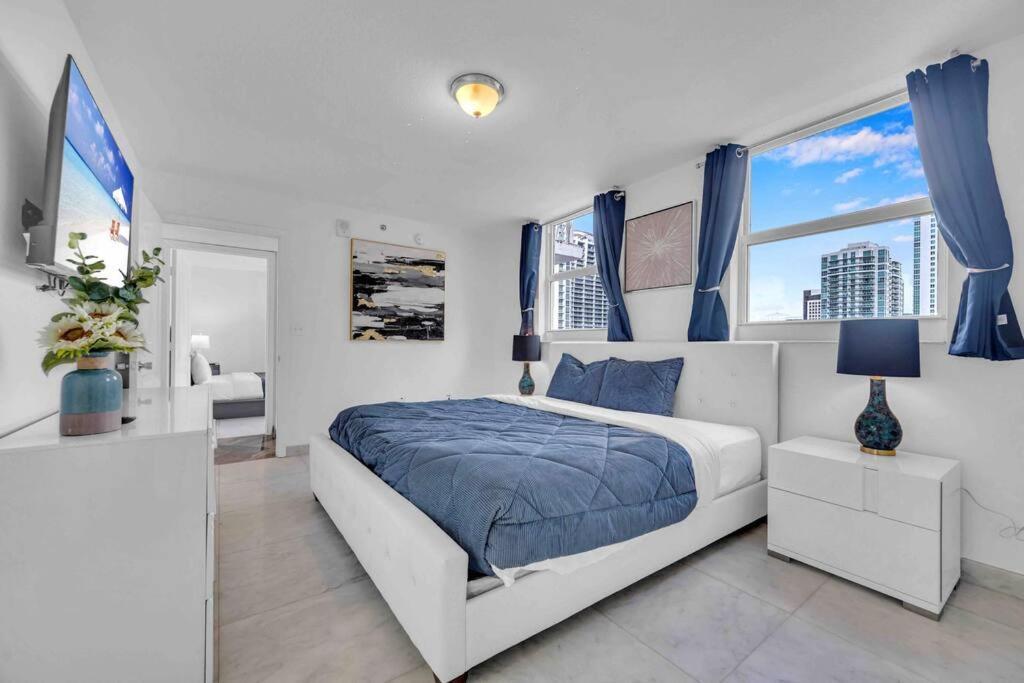 Iconic High Floor 3 Bedrooms In The Heart Of Miami Exterior foto