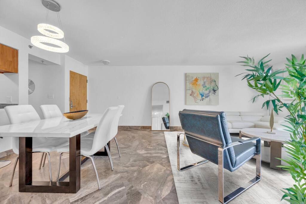 Iconic High Floor 3 Bedrooms In The Heart Of Miami Exterior foto